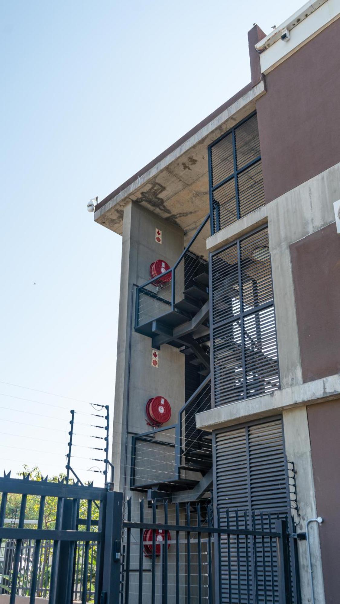 Rieks Van Der Walt Self-Catering Apartment Windhoek Luaran gambar