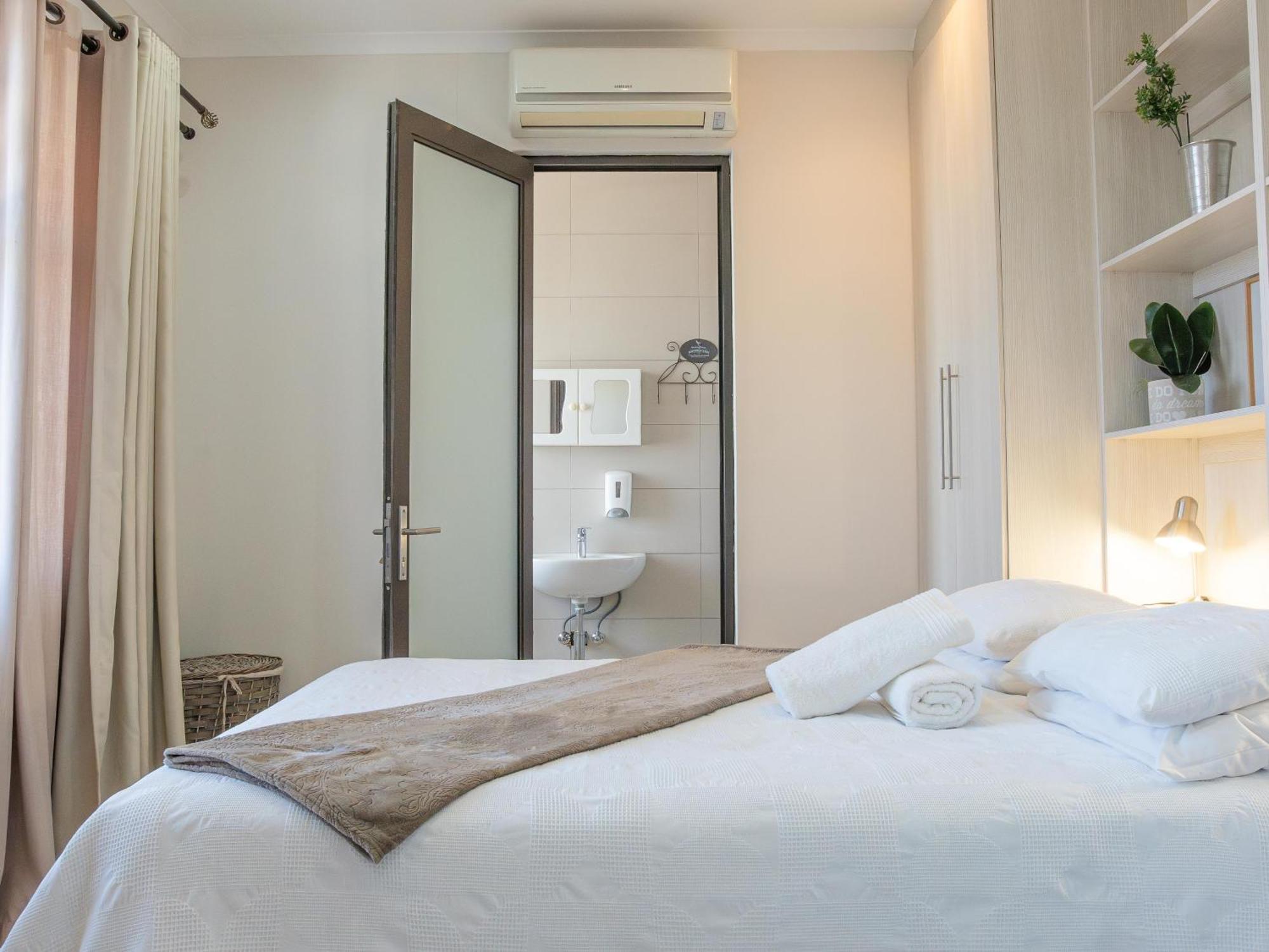 Rieks Van Der Walt Self-Catering Apartment Windhoek Luaran gambar