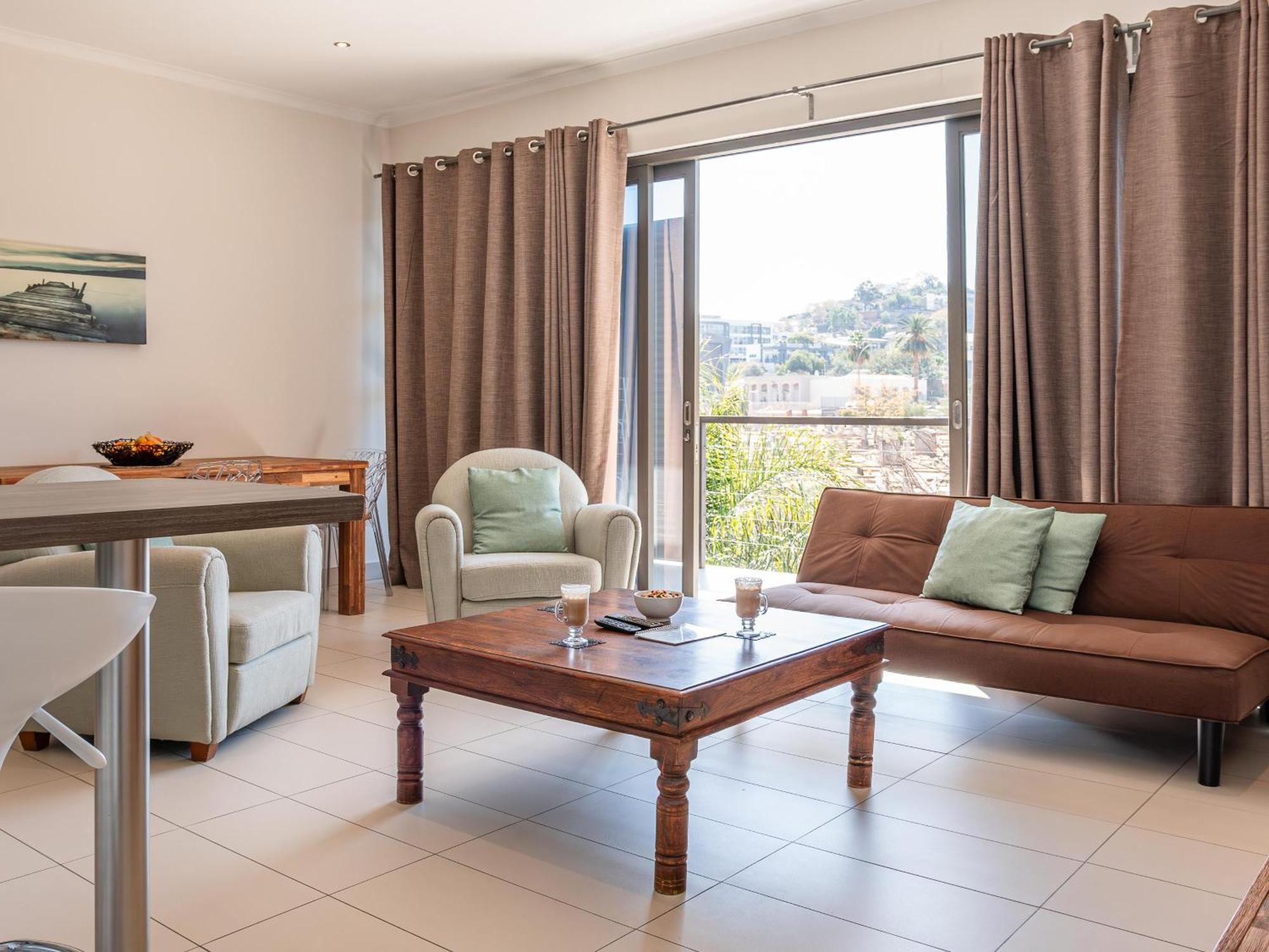 Rieks Van Der Walt Self-Catering Apartment Windhoek Luaran gambar